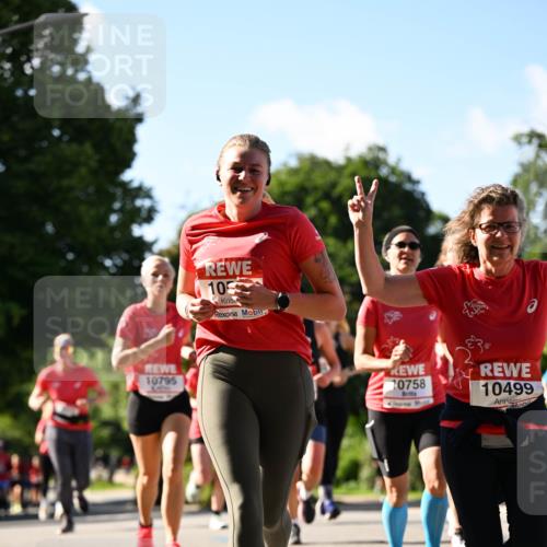 08.06.2024 - REWE Women's Run Dr. Thomas Lammeyer http://msf.ph/oto/6243155 09.06.2024 09:17:23 Laufen 10795, 10, 10758, 10499 meine-sportfotos.de