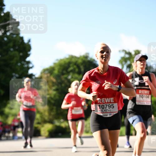 08.06.2024 - REWE Women's Run Dr. Thomas Lammeyer http://msf.ph/oto/6243165 09.06.2024 09:17:25 Laufen 10795, 10104 meine-sportfotos.de