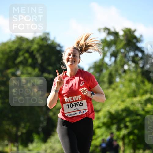 08.06.2024 - REWE Women's Run Dr. Thomas Lammeyer http://msf.ph/oto/6243191 09.06.2024 09:17:30 Laufen 10465 meine-sportfotos.de
