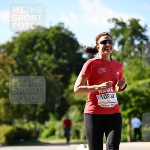 08.06.2024 - REWE Women's Run Dr. Thomas Lammeyer http://msf.ph/oto/6243279 09.06.2024 09:17:45 Laufen 10200 meine-sportfotos.de