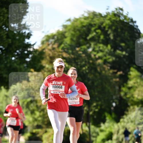 08.06.2024 - REWE Women's Run Dr. Thomas Lammeyer http://msf.ph/oto/6243300 09.06.2024 09:17:49 Laufen 10068, 393 meine-sportfotos.de
