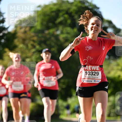 08.06.2024 - REWE Women's Run Dr. Thomas Lammeyer http://msf.ph/oto/6243327 09.06.2024 09:17:53 Laufen 10329 meine-sportfotos.de