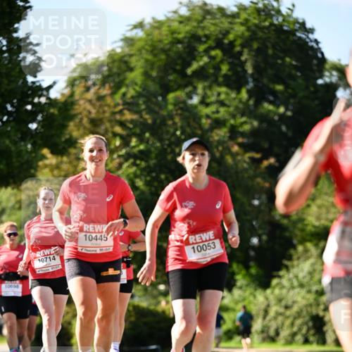 08.06.2024 - REWE Women's Run Dr. Thomas Lammeyer http://msf.ph/oto/6243329 09.06.2024 09:17:54 Laufen 10698, 10714, 10445, 10053 meine-sportfotos.de