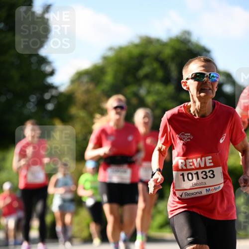 08.06.2024 - REWE Women's Run Dr. Thomas Lammeyer http://msf.ph/oto/6243358 09.06.2024 09:17:58 Laufen 10133 meine-sportfotos.de