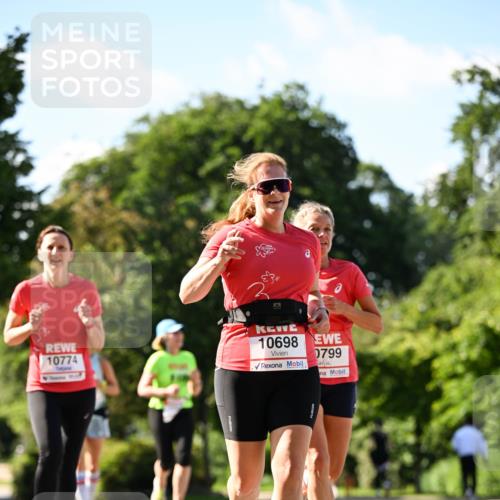 08.06.2024 - REWE Women's Run Dr. Thomas Lammeyer http://msf.ph/oto/6243365 09.06.2024 09:17:59 Laufen 10774, 10698, 0799 meine-sportfotos.de