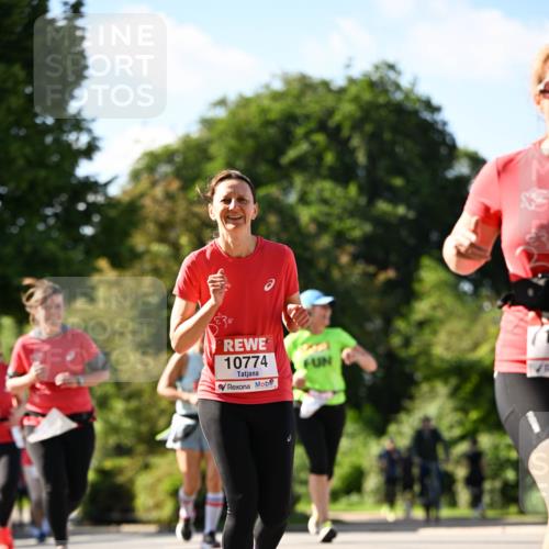 08.06.2024 - REWE Women's Run Dr. Thomas Lammeyer http://msf.ph/oto/6243371 09.06.2024 09:18:00 Laufen 10774 meine-sportfotos.de