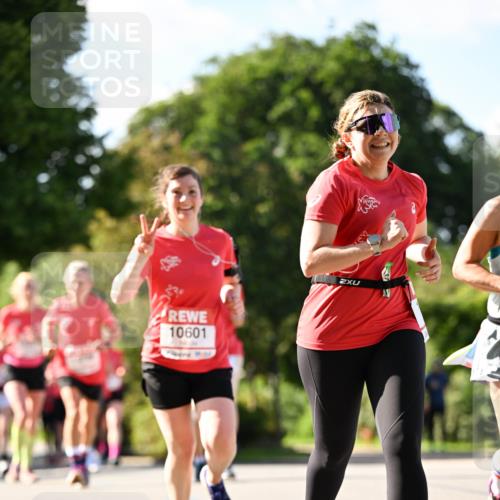 08.06.2024 - REWE Women's Run Dr. Thomas Lammeyer http://msf.ph/oto/6243392 09.06.2024 09:18:04 Laufen 10601 meine-sportfotos.de