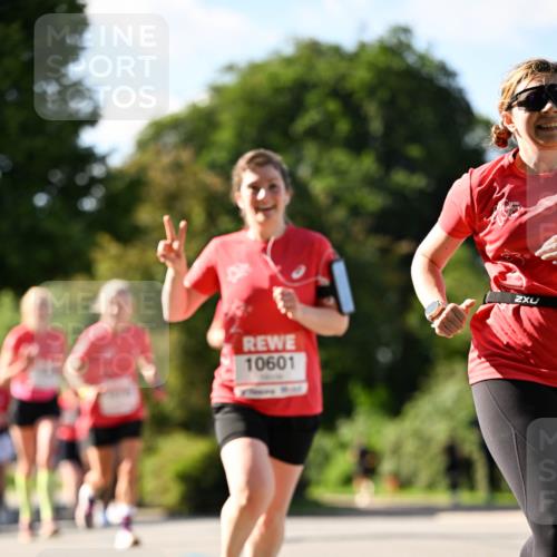08.06.2024 - REWE Women's Run Dr. Thomas Lammeyer http://msf.ph/oto/6243395 09.06.2024 09:18:04 Laufen 10601 meine-sportfotos.de
