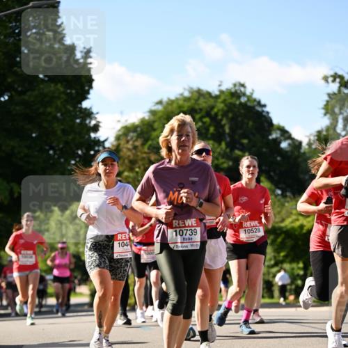 08.06.2024 - REWE Women's Run Dr. Thomas Lammeyer http://msf.ph/oto/6243429 09.06.2024 09:18:10 Laufen 104, 10739, 10528, 1000 meine-sportfotos.de