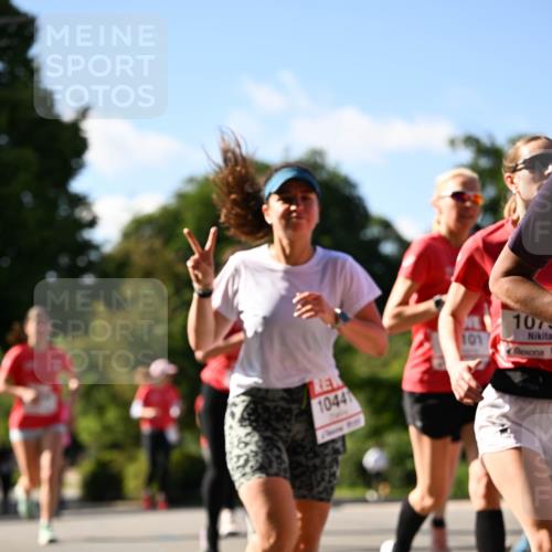 08.06.2024 - REWE Women's Run Dr. Thomas Lammeyer http://msf.ph/oto/6243438 09.06.2024 09:18:12 Laufen 101, 107, 10441 meine-sportfotos.de