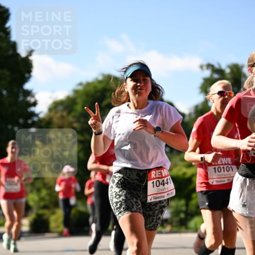 08.06.2024 - REWE Women's Run Dr. Thomas Lammeyer http://msf.ph/oto/6243439 09.06.2024 09:18:12 Laufen 10441, 10101 meine-sportfotos.de