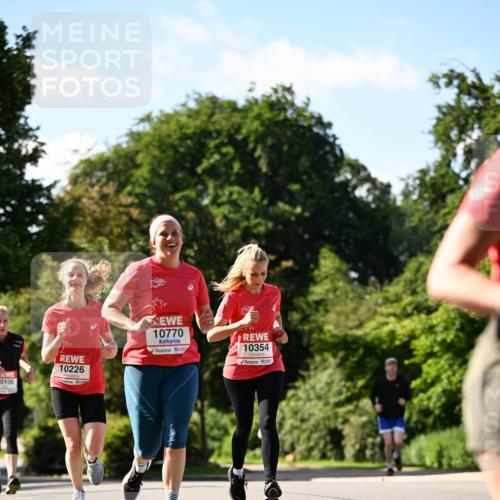 08.06.2024 - REWE Women's Run Dr. Thomas Lammeyer http://msf.ph/oto/6243482 09.06.2024 09:18:20 Laufen 10106, 10226, 10770, 10354 meine-sportfotos.de