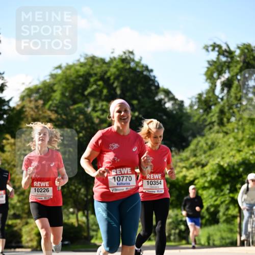 08.06.2024 - REWE Women's Run Dr. Thomas Lammeyer http://msf.ph/oto/6243487 09.06.2024 09:18:21 Laufen 106, 10226, 10770, 10354 meine-sportfotos.de