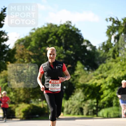 08.06.2024 - REWE Women's Run Dr. Thomas Lammeyer http://msf.ph/oto/6243497 09.06.2024 09:18:24 Laufen 10106 meine-sportfotos.de