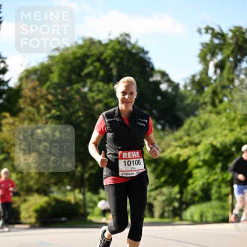 08.06.2024 - REWE Women's Run Dr. Thomas Lammeyer http://msf.ph/oto/6243500 09.06.2024 09:18:24 Laufen 10106 meine-sportfotos.de