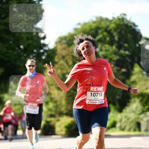 08.06.2024 - REWE Women's Run Dr. Thomas Lammeyer http://msf.ph/oto/6243511 09.06.2024 09:18:28 Laufen 10715 meine-sportfotos.de