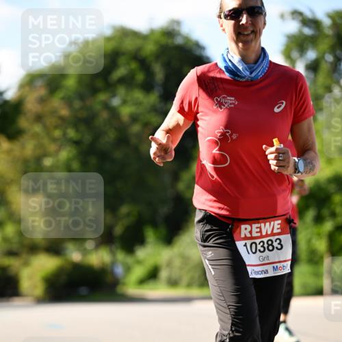 08.06.2024 - REWE Women's Run Dr. Thomas Lammeyer http://msf.ph/oto/6243528 09.06.2024 09:18:30 Laufen 10383 meine-sportfotos.de