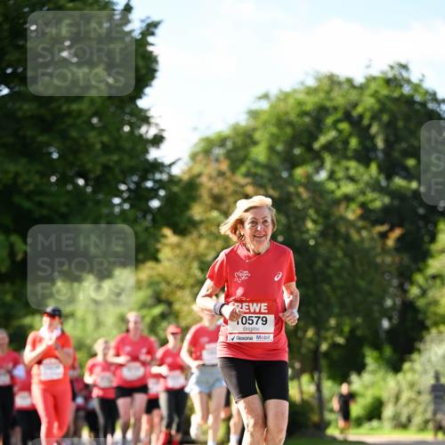 08.06.2024 - REWE Women's Run Dr. Thomas Lammeyer http://msf.ph/oto/6243536 09.06.2024 09:18:34 Laufen 10579 meine-sportfotos.de