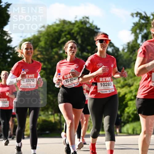08.06.2024 - REWE Women's Run Dr. Thomas Lammeyer http://msf.ph/oto/6243576 09.06.2024 09:18:40 Laufen 10264, 370, 10352, 10283 meine-sportfotos.de