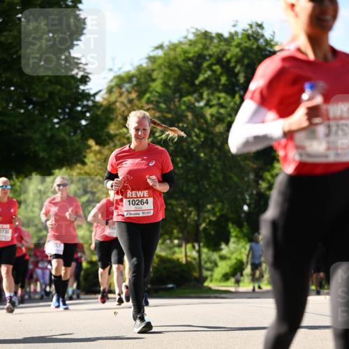 08.06.2024 - REWE Women's Run Dr. Thomas Lammeyer http://msf.ph/oto/6243584 09.06.2024 09:18:42 Laufen 0730, 105, 10264, 370 meine-sportfotos.de