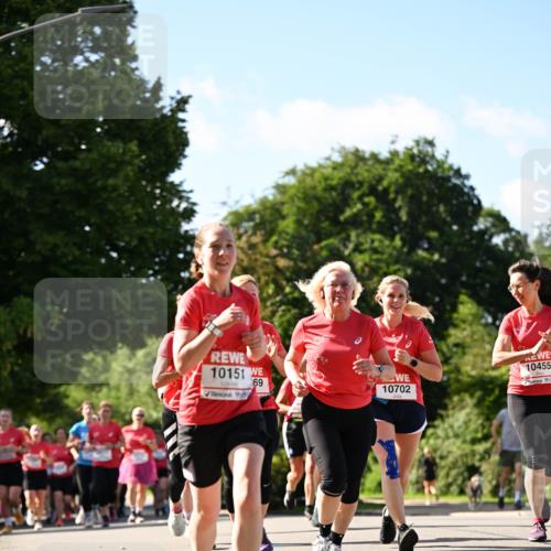 08.06.2024 - REWE Women's Run Dr. Thomas Lammeyer http://msf.ph/oto/6243614 09.06.2024 09:18:48 Laufen 10151, 69, 10702, 10455 meine-sportfotos.de