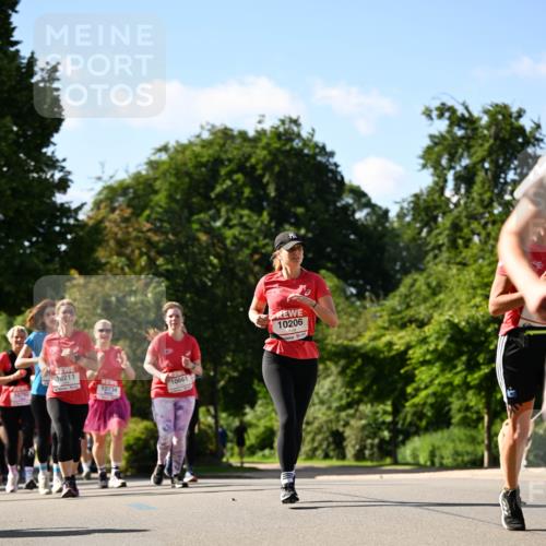 08.06.2024 - REWE Women's Run Dr. Thomas Lammeyer http://msf.ph/oto/6243637 09.06.2024 09:18:51 Laufen 10762, 10211, 10734, 10661, 10206 meine-sportfotos.de