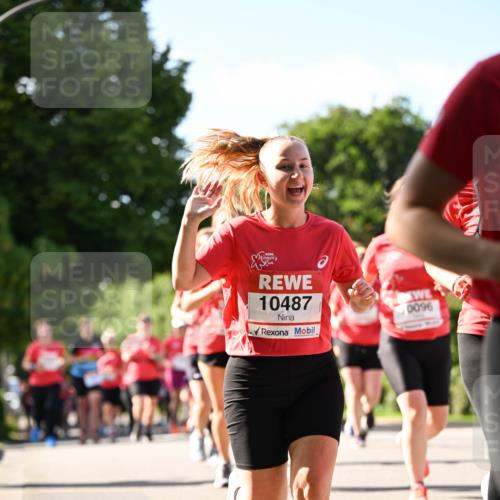 08.06.2024 - REWE Women's Run Dr. Thomas Lammeyer http://msf.ph/oto/6243670 09.06.2024 09:18:57 Laufen 10487, 0096 meine-sportfotos.de