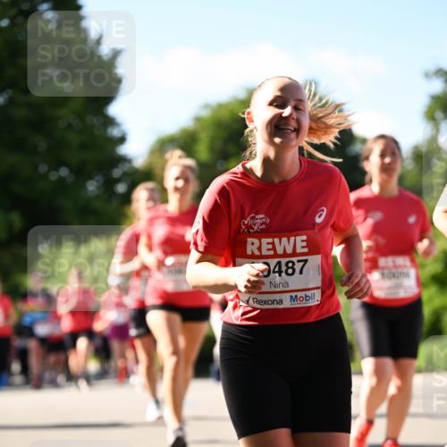 08.06.2024 - REWE Women's Run Dr. Thomas Lammeyer http://msf.ph/oto/6243673 09.06.2024 09:18:57 Laufen 487 meine-sportfotos.de
