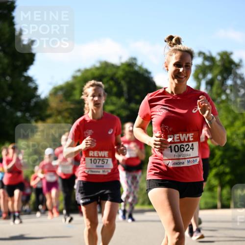 08.06.2024 - REWE Women's Run Dr. Thomas Lammeyer http://msf.ph/oto/6243680 09.06.2024 09:18:59 Laufen 10757, 10624 meine-sportfotos.de