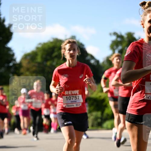 08.06.2024 - REWE Women's Run Dr. Thomas Lammeyer http://msf.ph/oto/6243683 09.06.2024 09:18:59 Laufen 10757 meine-sportfotos.de