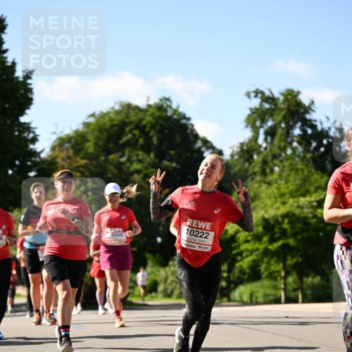 08.06.2024 - REWE Women's Run Dr. Thomas Lammeyer http://msf.ph/oto/6243694 09.06.2024 09:19:01 Laufen 0660, 10222 meine-sportfotos.de