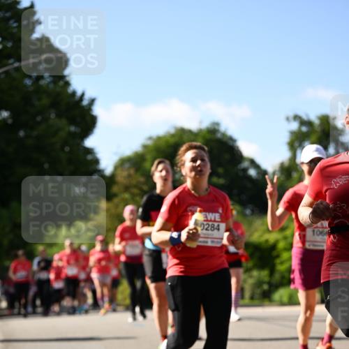 08.06.2024 - REWE Women's Run Dr. Thomas Lammeyer http://msf.ph/oto/6243705 09.06.2024 09:19:03 Laufen 0284, 1064 meine-sportfotos.de