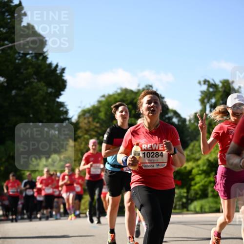 08.06.2024 - REWE Women's Run Dr. Thomas Lammeyer http://msf.ph/oto/6243706 09.06.2024 09:19:03 Laufen 10284 meine-sportfotos.de
