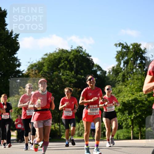 08.06.2024 - REWE Women's Run Dr. Thomas Lammeyer http://msf.ph/oto/6243727 09.06.2024 09:19:07 Laufen 10178, 10576, 10496, 10030, 10351 meine-sportfotos.de