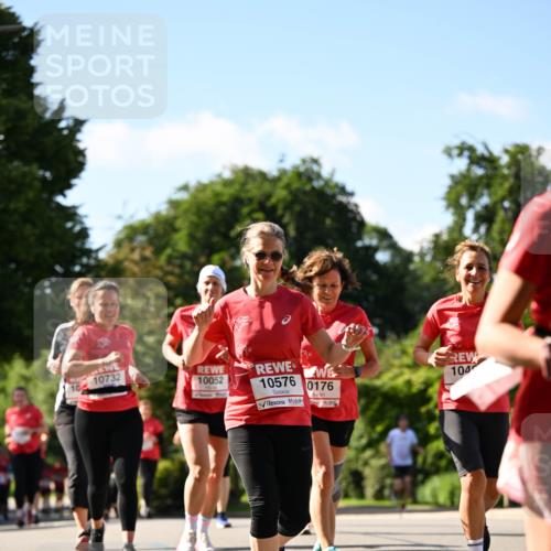 08.06.2024 - REWE Women's Run Dr. Thomas Lammeyer http://msf.ph/oto/6243738 09.06.2024 09:19:09 Laufen 10732, 10052, 10576, 0176, 104 meine-sportfotos.de