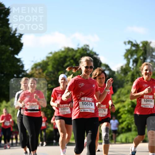 08.06.2024 - REWE Women's Run Dr. Thomas Lammeyer http://msf.ph/oto/6243740 09.06.2024 09:19:09 Laufen 10732, 10052, 10576, 0176, 10496 meine-sportfotos.de