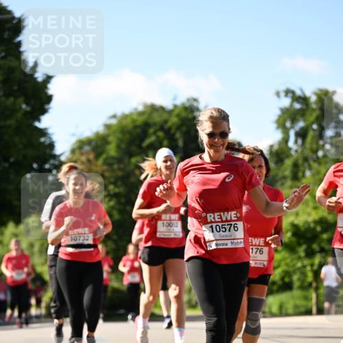 08.06.2024 - REWE Women's Run Dr. Thomas Lammeyer http://msf.ph/oto/6243742 09.06.2024 09:19:09 Laufen 10052, 10732, 10576, 176 meine-sportfotos.de