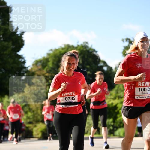 08.06.2024 - REWE Women's Run Dr. Thomas Lammeyer http://msf.ph/oto/6243750 09.06.2024 09:19:11 Laufen 10732, 10052 meine-sportfotos.de