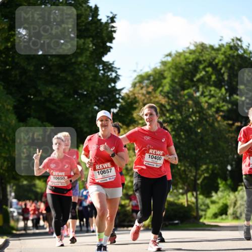 08.06.2024 - REWE Women's Run Dr. Thomas Lammeyer http://msf.ph/oto/6243763 09.06.2024 09:19:14 Laufen 10650, 10657, 10400 meine-sportfotos.de