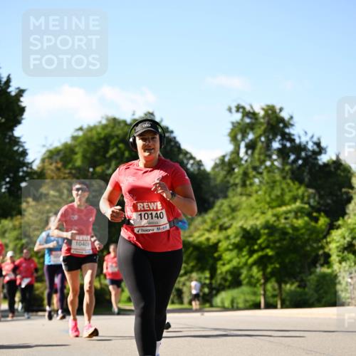08.06.2024 - REWE Women's Run Dr. Thomas Lammeyer http://msf.ph/oto/6243797 09.06.2024 09:19:20 Laufen 10409, 10140 meine-sportfotos.de