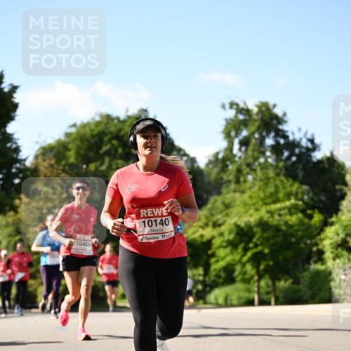 08.06.2024 - REWE Women's Run Dr. Thomas Lammeyer http://msf.ph/oto/6243798 09.06.2024 09:19:20 Laufen 10409, 10140 meine-sportfotos.de