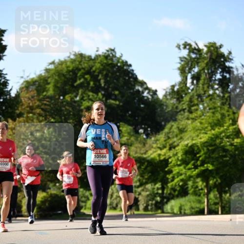 08.06.2024 - REWE Women's Run Dr. Thomas Lammeyer http://msf.ph/oto/6243809 09.06.2024 09:19:22 Laufen 0300, 10566, 10128 meine-sportfotos.de