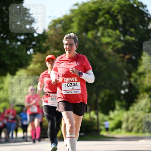 08.06.2024 - REWE Women's Run Dr. Thomas Lammeyer http://msf.ph/oto/6243867 09.06.2024 09:19:32 Laufen 103, 10344 meine-sportfotos.de