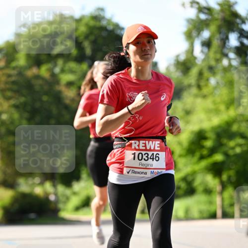 08.06.2024 - REWE Women's Run Dr. Thomas Lammeyer http://msf.ph/oto/6243881 09.06.2024 09:19:34 Laufen 10346 meine-sportfotos.de