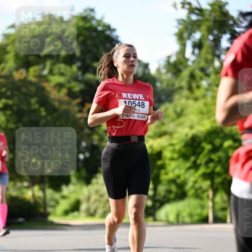 08.06.2024 - REWE Women's Run Dr. Thomas Lammeyer http://msf.ph/oto/6243884 09.06.2024 09:19:35 Laufen 10548 meine-sportfotos.de