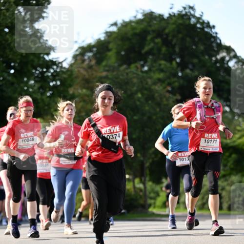 08.06.2024 - REWE Women's Run Dr. Thomas Lammeyer http://msf.ph/oto/6243908 09.06.2024 09:19:40 Laufen 10048, 0374, 10531, 1013, 10171 meine-sportfotos.de