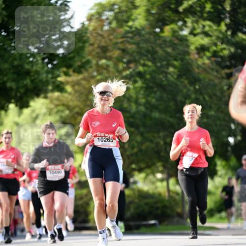 08.06.2024 - REWE Women's Run Dr. Thomas Lammeyer http://msf.ph/oto/6243951 09.06.2024 09:19:47 Laufen 10490, 10265, 07 meine-sportfotos.de