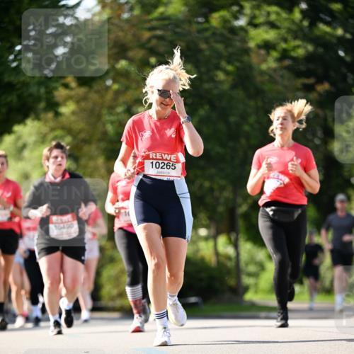 08.06.2024 - REWE Women's Run Dr. Thomas Lammeyer http://msf.ph/oto/6243956 09.06.2024 09:19:47 Laufen 10490, 10265 meine-sportfotos.de