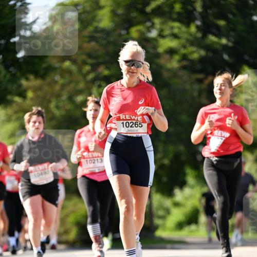 08.06.2024 - REWE Women's Run Dr. Thomas Lammeyer http://msf.ph/oto/6243961 09.06.2024 09:19:48 Laufen 10490, 10213, 10265 meine-sportfotos.de