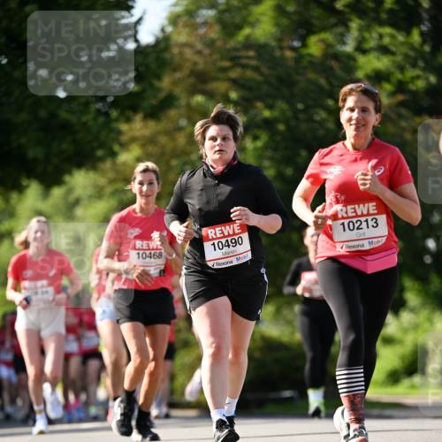 08.06.2024 - REWE Women's Run Dr. Thomas Lammeyer http://msf.ph/oto/6243968 09.06.2024 09:19:49 Laufen 10468, 10490, 10213 meine-sportfotos.de